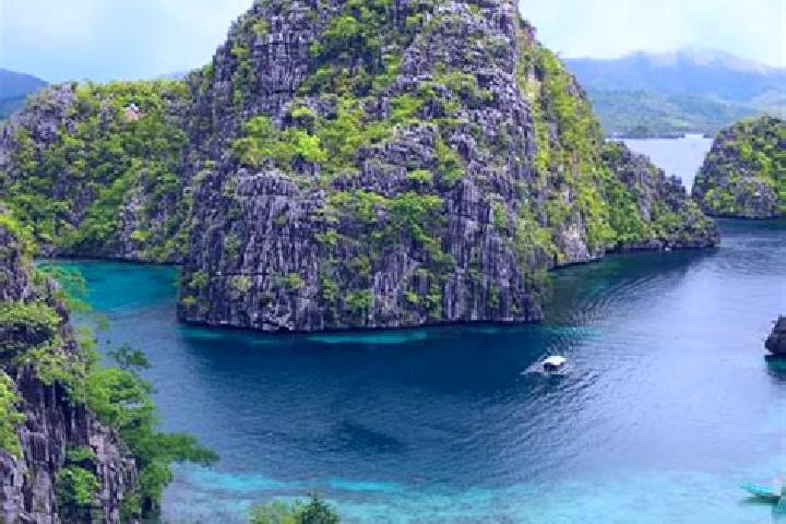 Quinn, 27 — Escort in Maricalom, Philippines