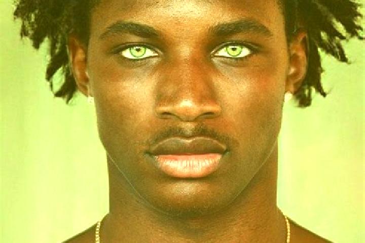 Quinn, 28, a black green-eyed caucasian companion based in Saint-Pierre. Offering Deep French Kissing, Erotic Massage, BDSM, Prostate Massage. Available for ...