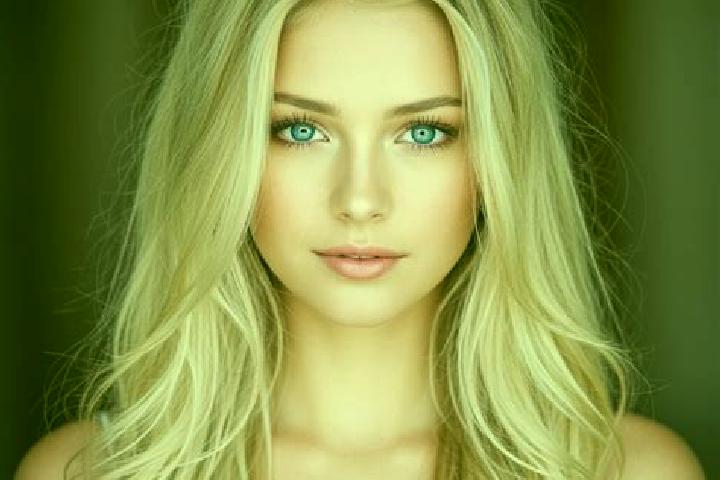 Quinn, 28, a blonde dark-eyed mixed companion based in Koubi. Offering 69, CIM, Overnight. Available for incall and outcall, overnight bookings available.