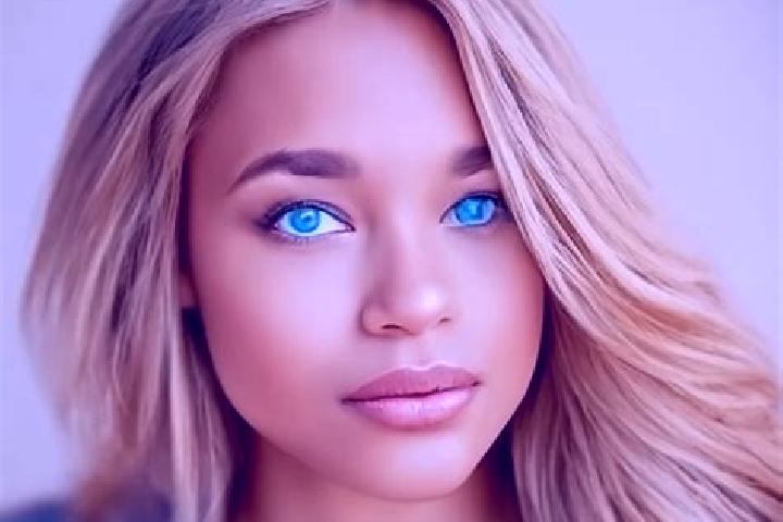 Quinn, 28, a dark blonde blue-eyed latina companion based in Emmingen-Liptingen. Offering Fetish, Duos, A-Level, Overnight, Couples. Available for incall and...