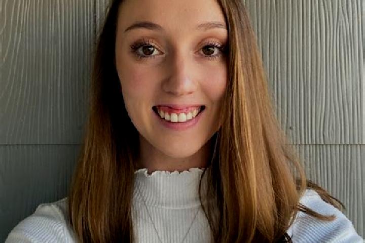 Quinn, 28 — Escort in Harrisonville, United States