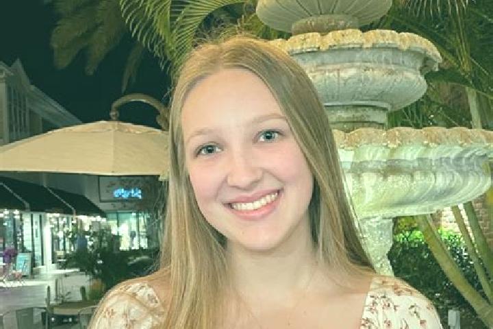 Quinn, 28 — Escort in Tripp, United States