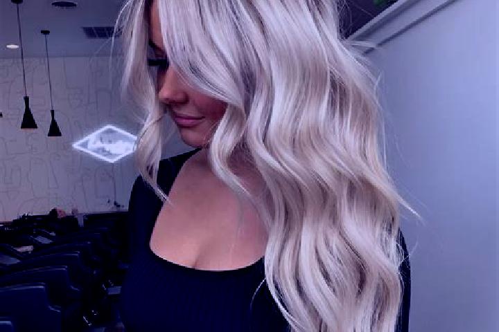 Quinn, 29, a platinum blonde amber-eyed middle eastern companion based in Nortmoor. Offering Fetish, BDSM, GFE, 69. Available for incall and outcall, overnig...