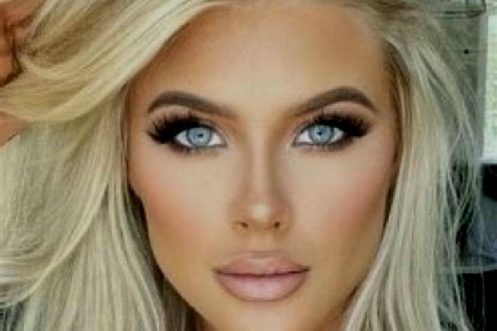Quinn, 29, a platinum blonde grey-eyed ebony companion based in Beringen. Offering Girlfriend Experience, Dinner Date, Duos. Available for incall and outcall...