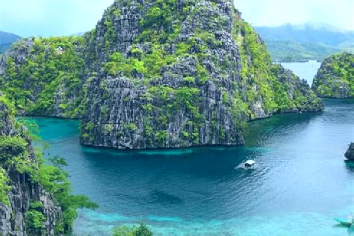 Quinn, 29 — Escort in Buadtasan, Philippines