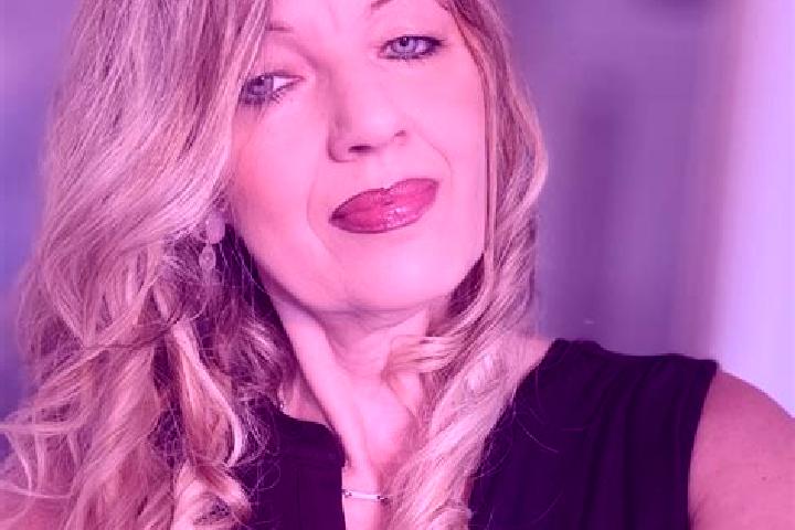Quinn, 29 — Escort in Hemslingen, Germany