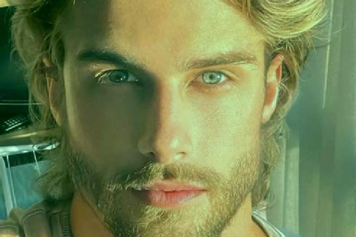 Quinn, 30, a chestnut blue-eyed caribbean companion based in Beervelde. Offering Dinner Date, Girlfriend Experience, 69. Available for incall and outcall, ov...