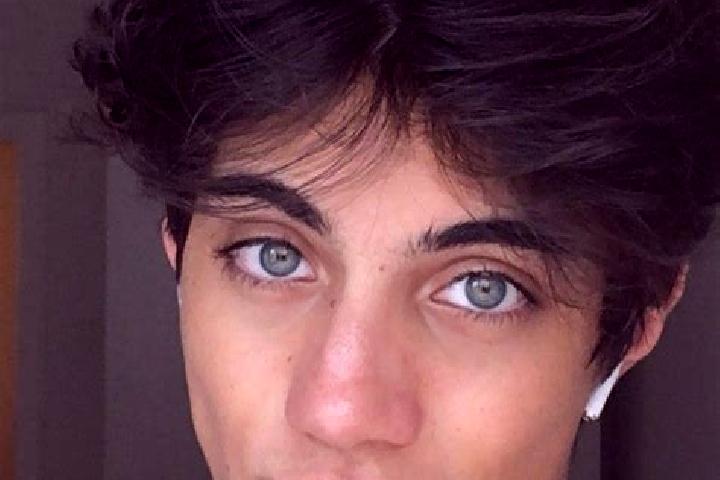 Quinn, 30, a chestnut dark-eyed caucasian companion based in Fumone. Offering Roleplay, Prostate Massage, Tantra, Erotic Massage. Available for incall and ou...