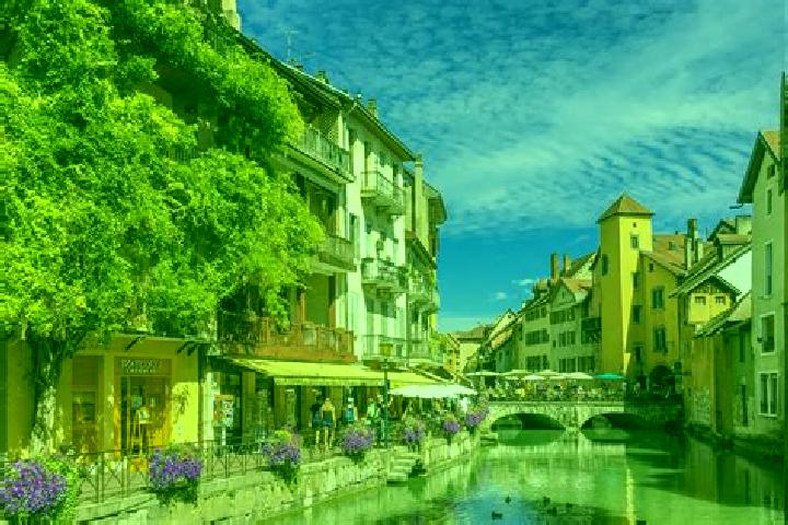 Quinn, 30 — Escort in Frœschwiller, France