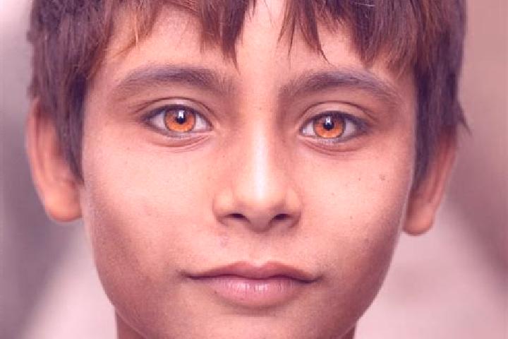 Quinn, 31, a black amber-eyed indian companion based in Shurjestan. Offering Massage, OWO, BDSM, Roleplay. Available for incall and outcall, overnight bookin...