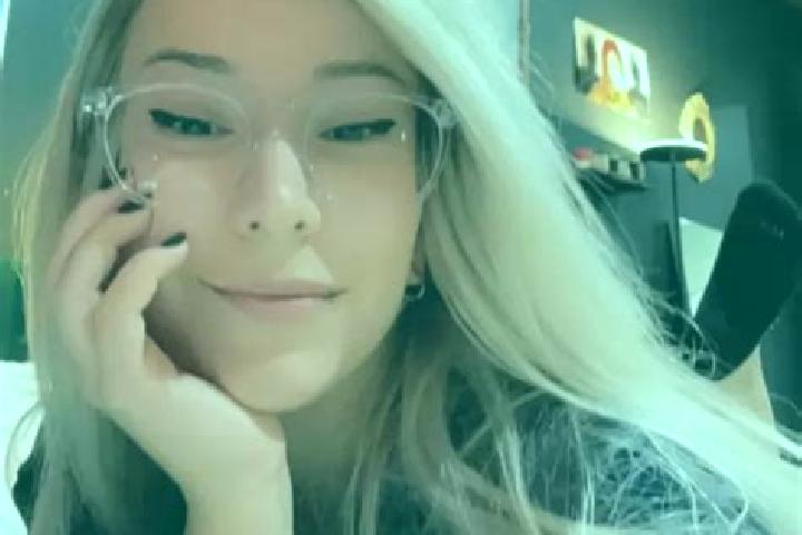 Quinn, 31, a blonde grey-eyed asian companion based in Wilhelmitor - Nord. Offering CIM, BDSM, Deep French Kissing, Tantra. Available for incall and outcall,...