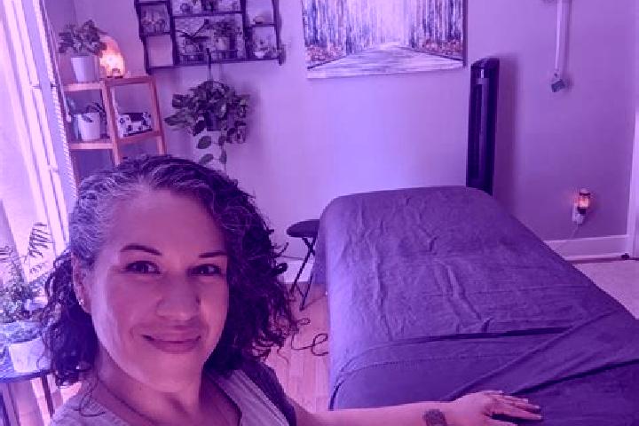 Quinn, 31, a chestnut grey-eyed ebony companion based in Dalyston. Offering Overnight, A-Level, Massage. Available for incall and outcall, overnight bookings...