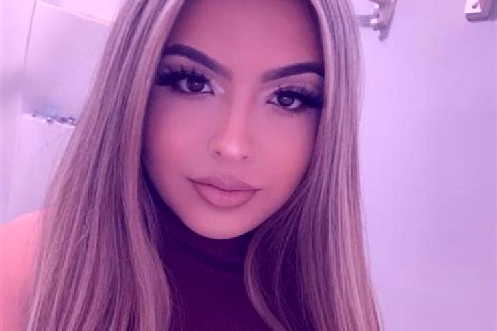 Quinn, 31, a red blue-eyed mixed companion based in Tlogo. Offering Travel Companion, OWO, CIM, Dinner Date, Tantra. Available for incall and outcall, day an...