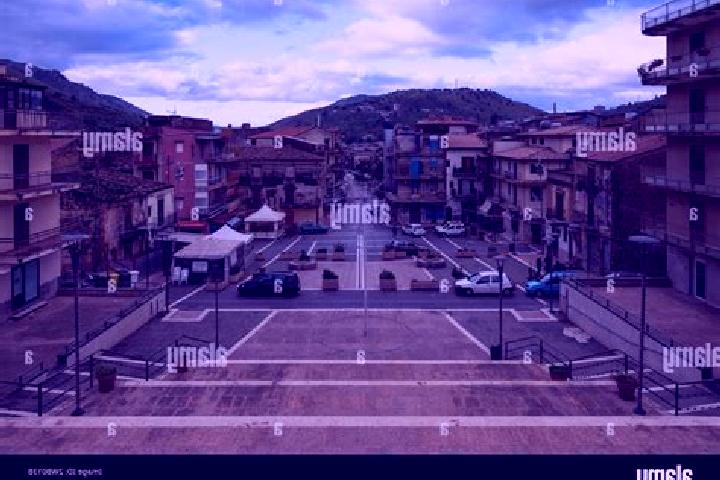 Quinn, 31 — Escort in Belmonte Mezzagno, Italy