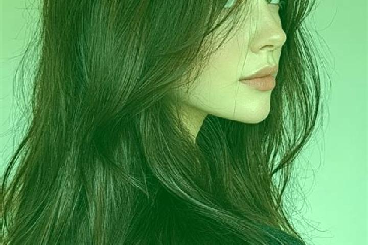 Quinn, 32, a auburn dark-eyed asian companion based in Chorin. Offering Erotic Massage, Couples, Striptease, Travel Companion. Available for incall and outca...