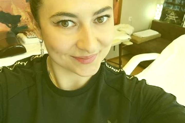 Quinn, 32, a brunette dark-eyed asian companion based in Normandy. Offering Fetish, 69, Girlfriend Experience. Available for incall and outcall, day and even...