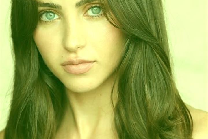 Quinn, 33, a auburn brown-eyed indian companion based in Fiki. Offering Couples, Overnight, Dinner Date, Domination. Available for incall and outcall, day an...