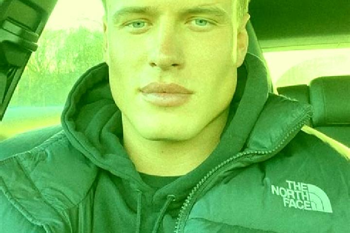Quinn, 33, a black blue-eyed slavic companion based in Dimda. Offering Duos, BDSM, Tantra, A-Level. Available for incall and outcall, overnight bookings avai...