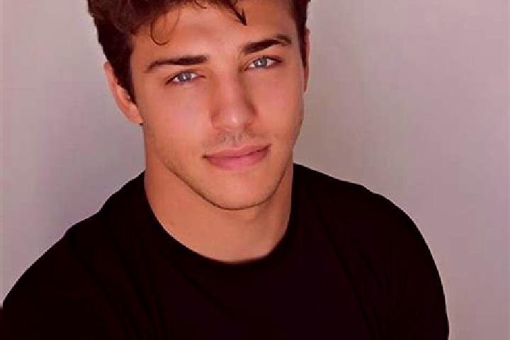 Quinn, 33, a brunette green-eyed caribbean companion based in Tazacorte. Offering A-Level, Massage, Prostate Massage. Available for incall and outcall, day a...
