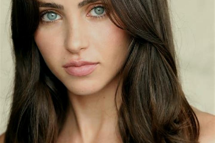 Quinn, 33, a chestnut dark-eyed latina companion based in Cappella. Offering BDSM, Travel Companion, CIM. Available for incall and outcall, overnight booking...