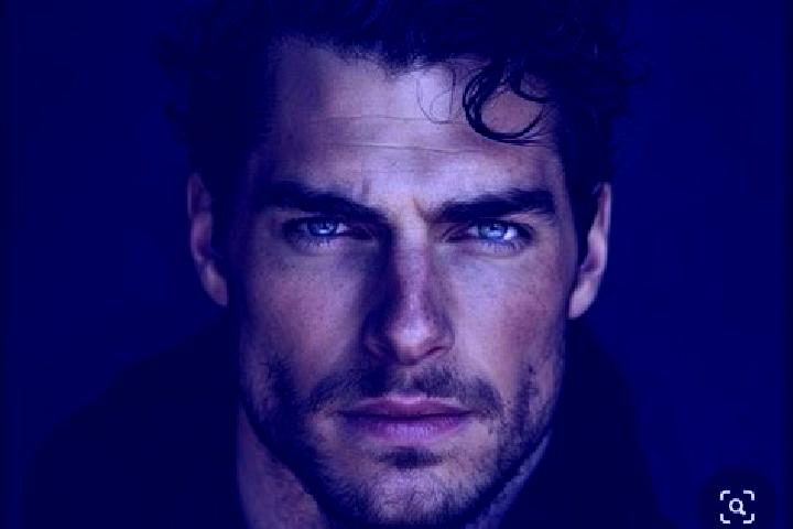 Quinn, 33, a red dark-eyed mediterranean companion based in Ekpedz. Offering Domination, Fetish, Deep French Kissing, Overnight. Available for incall and out...