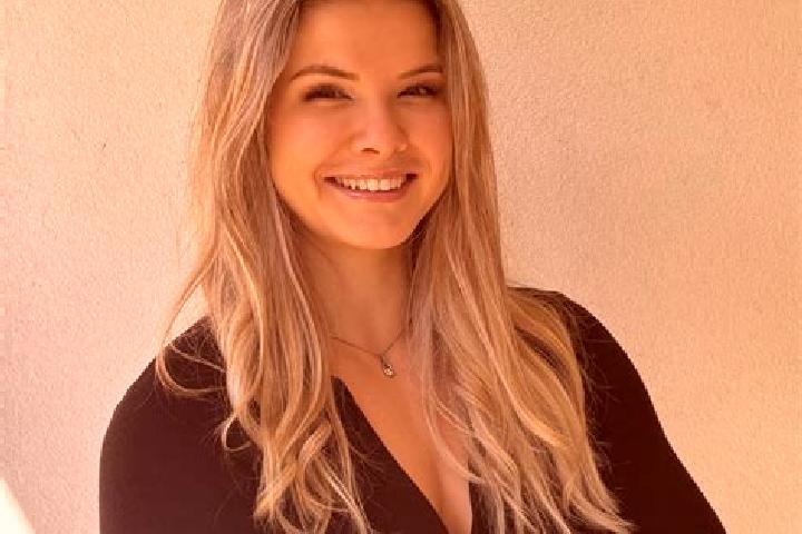 Quinn, 33 — Escort in Chaponost, France