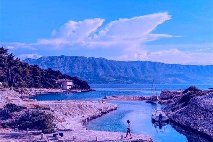 Quinn, 33 — Escort in Cvetkovic, Croatia