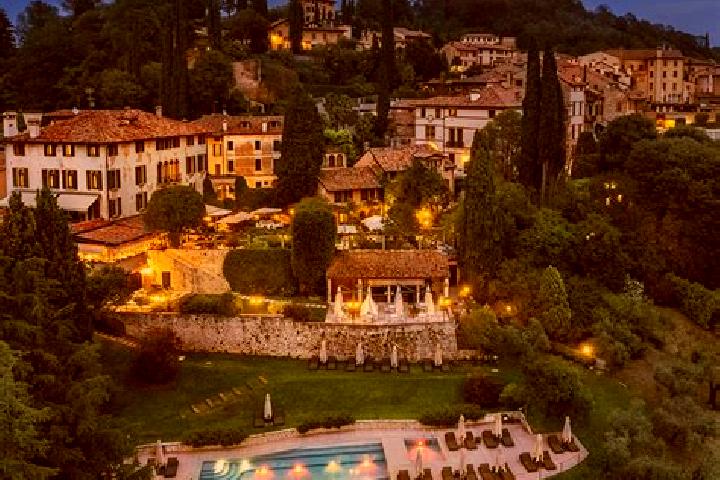 Quinn, 33 — Escort in Follina, Italy