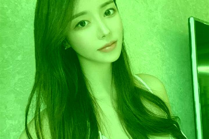 Quinn, 33 — Escort in Guojiaba, China