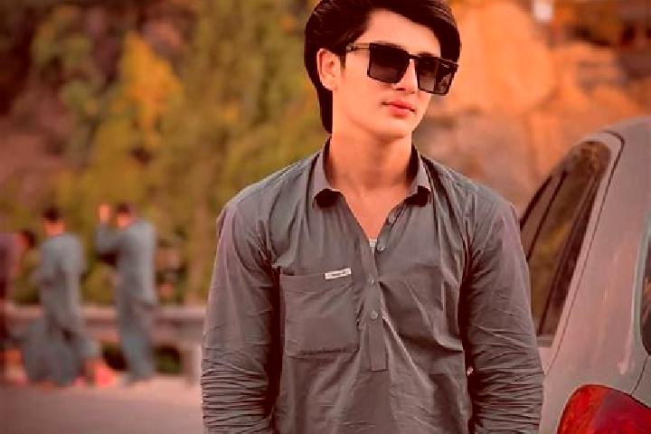 Quinn, 33 — Escort in Musa Banda/Musa khan kallay, Pakistan