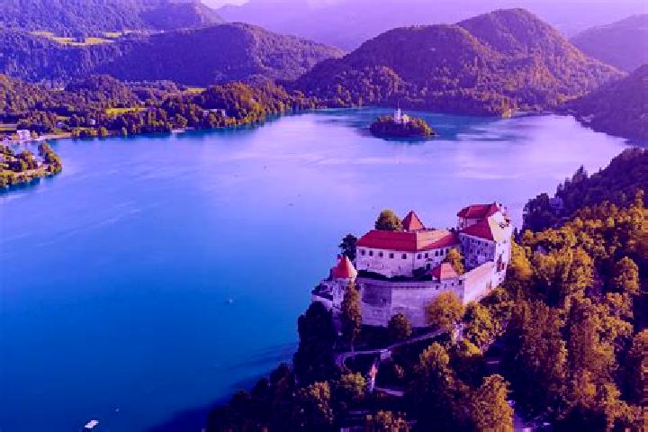 Quinn, 33 — Escort in Vipava, Slovenia