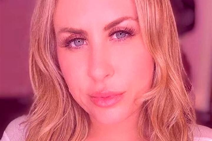 Quinn, 33 — Escort in Worth, United States