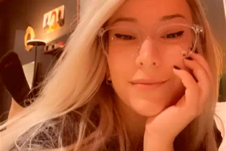 Quinn, 34, a blonde hazel-eyed slavic companion based in Heist-op-den-Berg. Offering Striptease, Duos, Tantra. Available for incall and outcall, day and even...