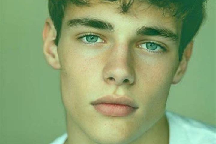 Quinn, 34, a red green-eyed caucasian companion based in Solano. Offering 69, Roleplay, Striptease, Overnight. Available for incall and outcall, day and even...