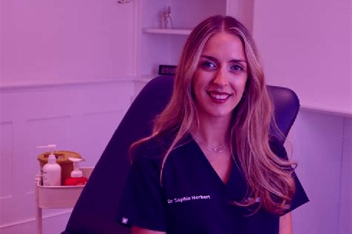 Quinn, 34 — Escort in Ceyrat, France