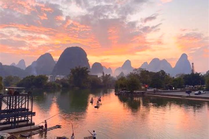 Quinn, 34 — Escort in Fushui, China