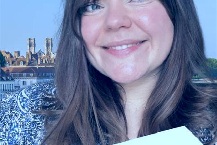 Quinn, 34 — Escort in Pleyben, France