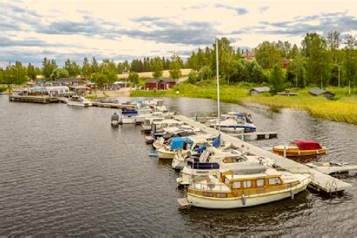 Quinn, 34 — Escort in Ruovesi, Finland