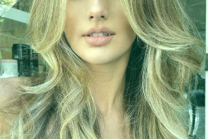 Quinn, 35, a blonde brown-eyed mixed companion based in Long Phu. Offering A-Level, Tantra, 69. Available for incall and outcall, overnight bookings available.