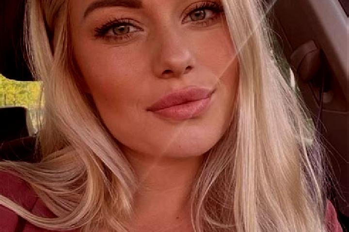 Quinn, 35, a blonde hazel-eyed caucasian companion based in Castel d Aiano. Offering Fetish, Prostate Massage, CIM, Travel Companion. Available for incall an...