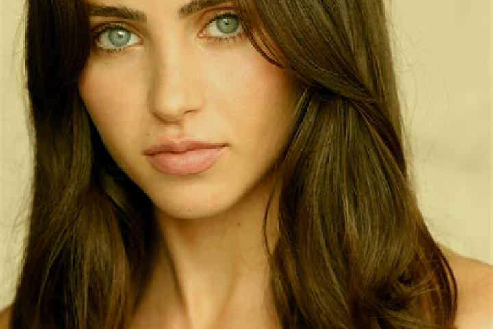 Quinn, 35, a brunette dark-eyed caucasian companion based in Tomice. Offering Striptease, Fetish, CIM. Available for incall and outcall, day and evening dates.