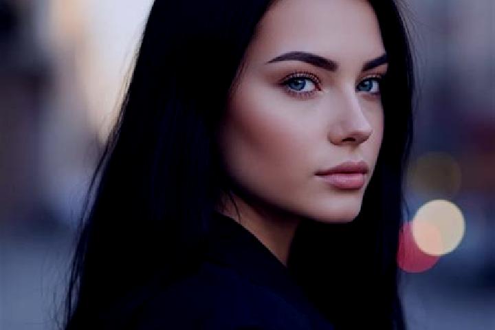 Quinn, 35, a red blue-eyed latina companion based in Atap. Offering Roleplay, GFE, Striptease, Deep French Kissing. Available for incall and outcall, overnig...