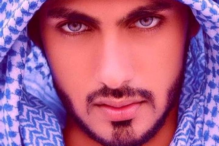 Quinn, 35, a red blue-eyed middle eastern companion based in Giarmata. Offering Duos, Roleplay, OWO, Travel Companion. Available for incall and outcall, over...