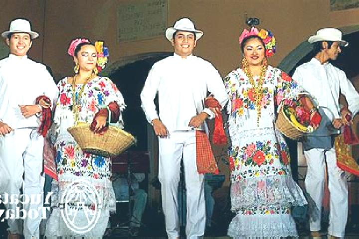 Quinn, 35 — Escort in Ebtun, Mexico