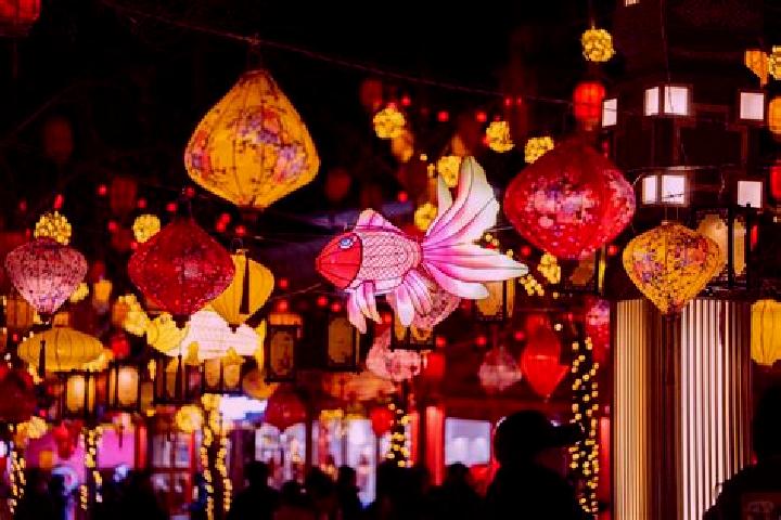 Quinn, 35 — Escort in Yangdian, China