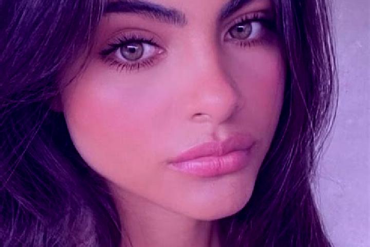 Quinn, 36, a black hazel-eyed caucasian companion based in Ortaova. Offering Striptease, Domination. Available for incall and outcall, day and evening dates.