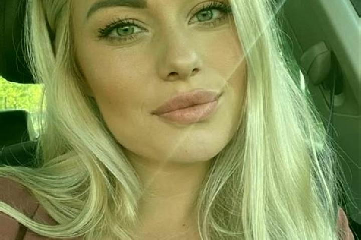 Quinn, 36, a blonde hazel-eyed ebony companion based in Ephrata. Offering Tantra, Travel Companion, Prostate Massage. Available for incall and outcall, day a...