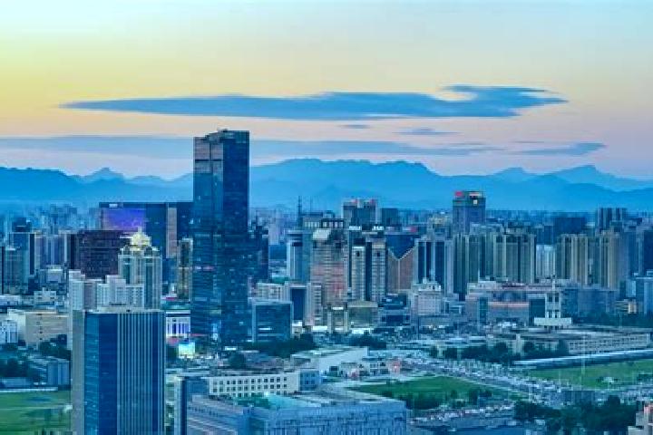 Quinn, 36 — Escort in Lingwu, China