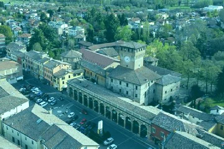 Quinn, 36 — Escort in Montecchio Emilia, Italy