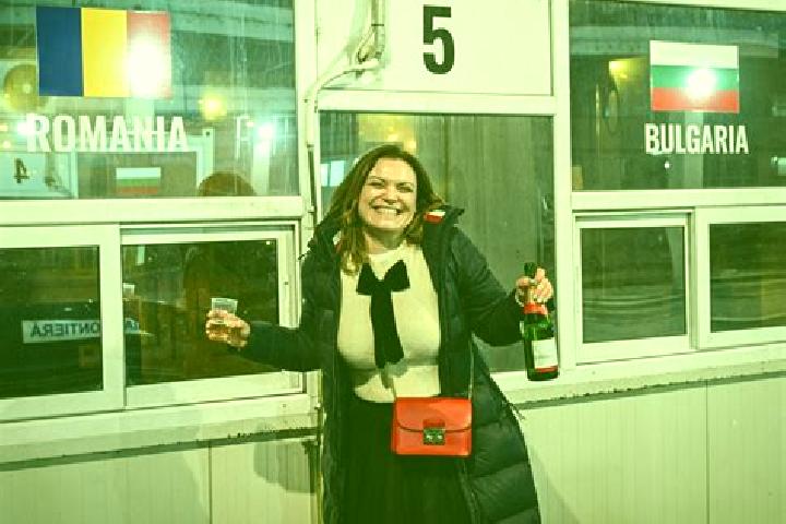 Quinn, 36 — Escort in Niscov, Romania